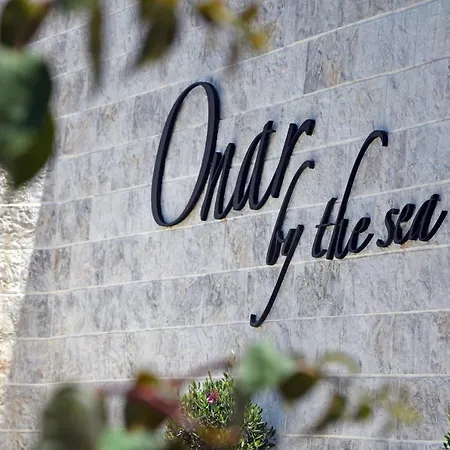 Onar By The Sea